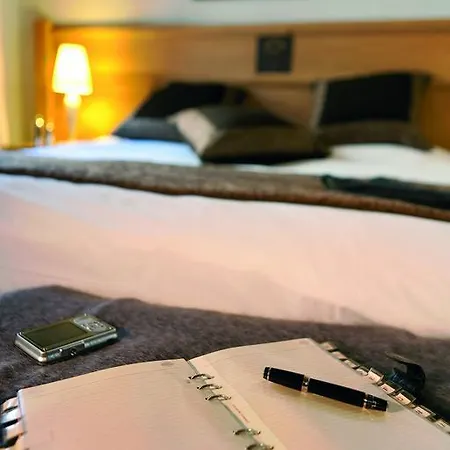 Le Savoie Hotel