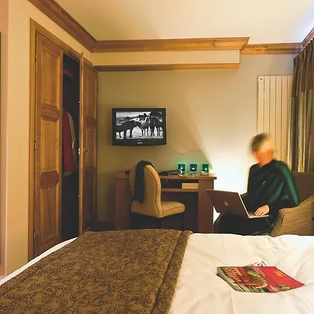 Hotel Le Savoie